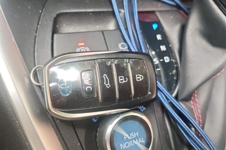 Used Toyota RAV4 Rongfang Plug-in Hybrid 2021 2.5L 4x4 Flagship Pro Vehicle Key