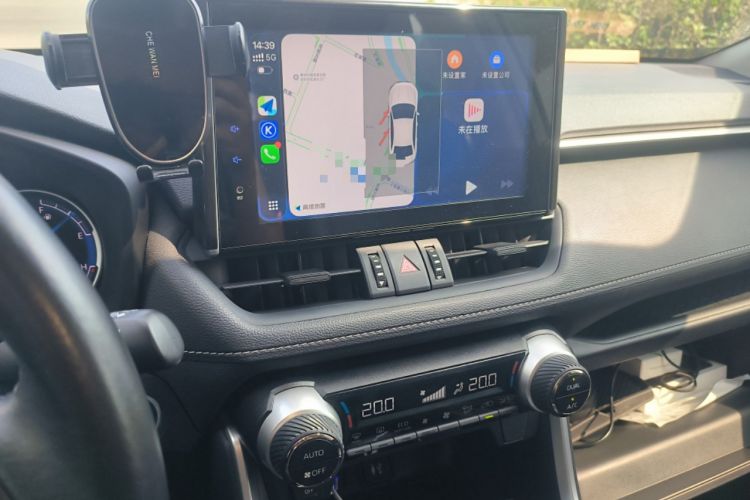 Used Toyota RAV4 Rongfang Plug-in Hybrid 2022 2.5L Two-Wheel Drive Elite Pro Audio And AC Panel