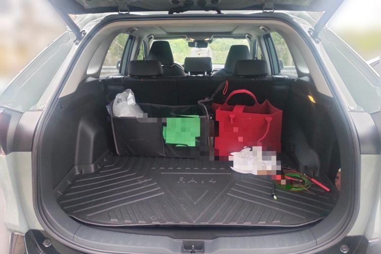 Used Toyota RAV4 Rongfang Plug-in Hybrid 2022 2.5L Four-Wheel Drive Flagship Pro Trunk