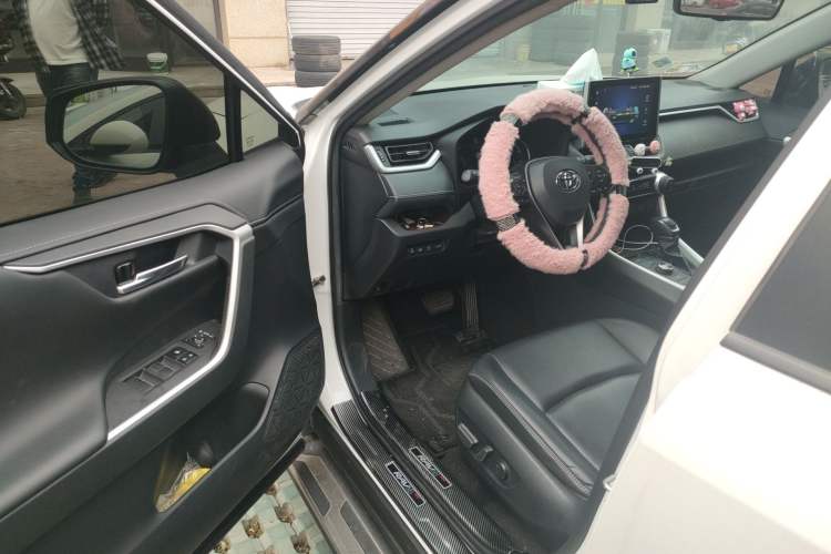 Used Toyota RAV4 Rongfang Plug-in Hybrid 2022 2.5L Four-Wheel Drive Flagship Pro Driver Seat