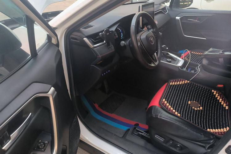 Used Toyota RAV4 Rongfang Plug-in Hybrid 2022 2.5L Two-Wheel Drive Elite Pro Driver Seat
