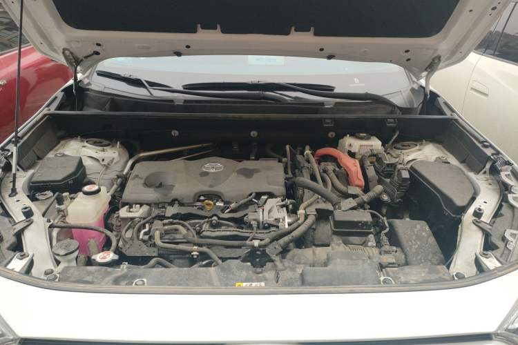 Used Toyota RAV4 Rongfang Plug-in Hybrid 2022 2.5L Four-Wheel Drive Flagship Pro Engine Bay