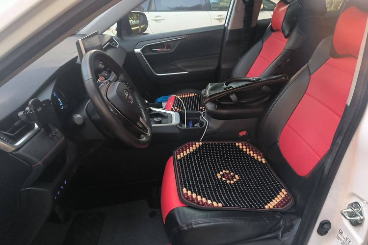 Used Toyota RAV4 Rongfang Plug-in Hybrid 2022 2.5L Two-Wheel Drive Elite Pro Left Front Seat