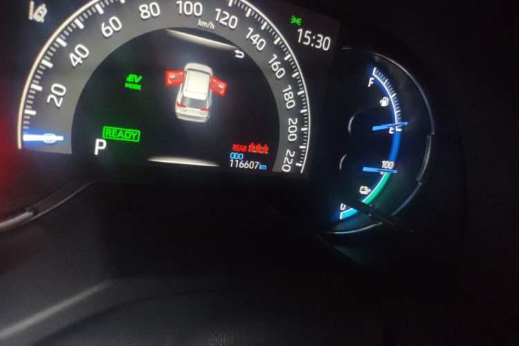 Used Toyota RAV4 Rongfang Plug-in Hybrid 2022 2.5L Two-Wheel Drive Elite Pro Odometer Close Up