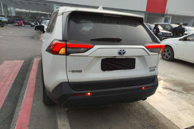 Used Toyota RAV4 Rongfang Plug-in Hybrid 2022 2.5L Two-Wheel Drive Elite Pro Rear