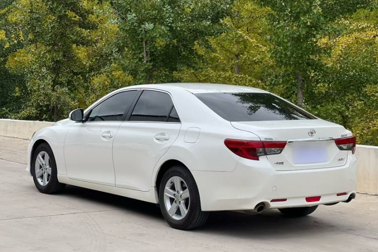 Used Toyota Reiz 2013 2.5V Elite Edition Exterior 4
