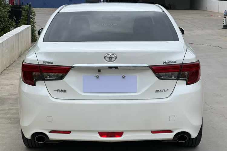 Used Toyota Reiz 2013 2.5V Elite Edition Exterior 5