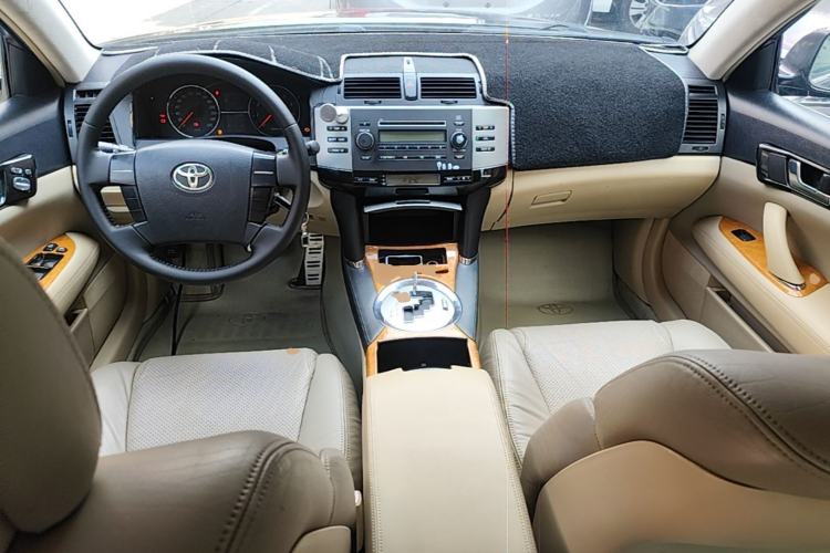 Used Toyota Reiz 2006 2.5S Special Edition Center Console