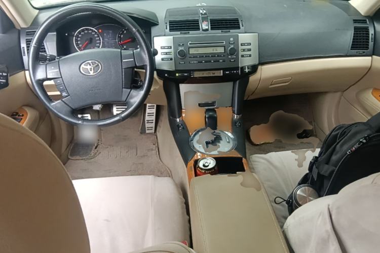 Used Toyota Reiz  Center Console