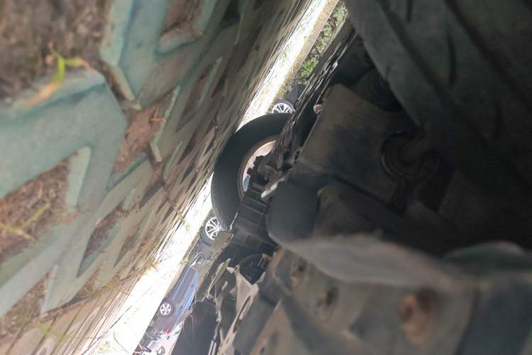 Used Toyota Reiz 2006 2.5V Chassis Front