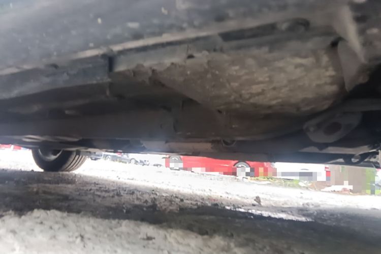 Used Toyota Reiz  Chassis Front Right