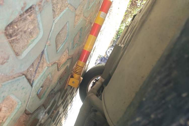 Used Toyota Reiz 2006 2.5V Chassis Rear