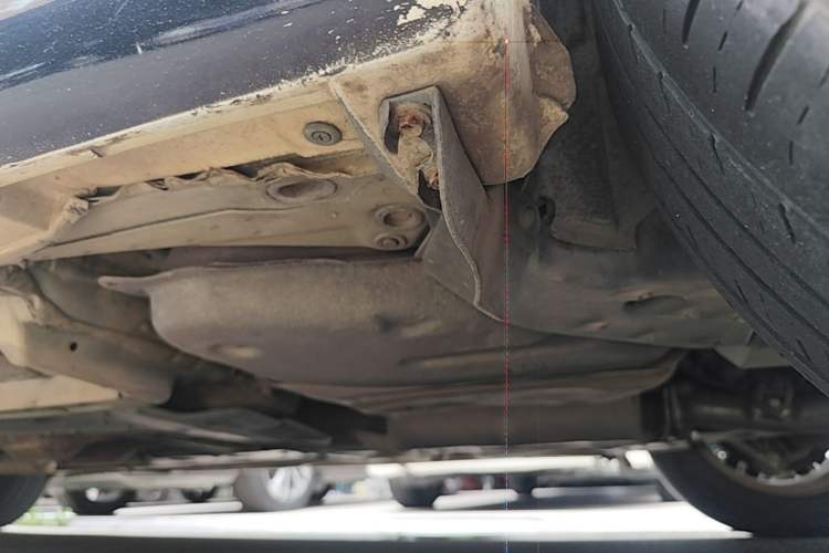 Used Toyota Reiz 2006 2.5S Special Edition Chassis Rear Left