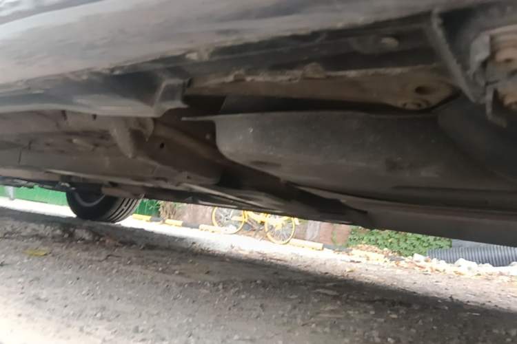 Used Toyota Reiz  Chassis Rear Left