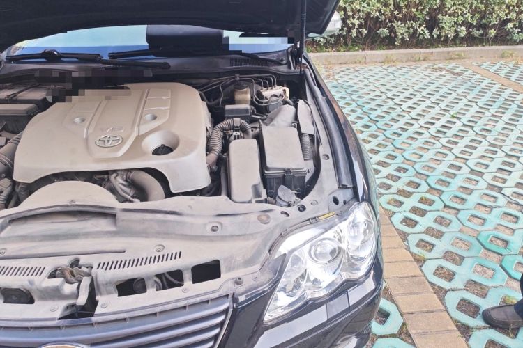 Used Toyota Reiz 2006 2.5V Engine Bay Left
