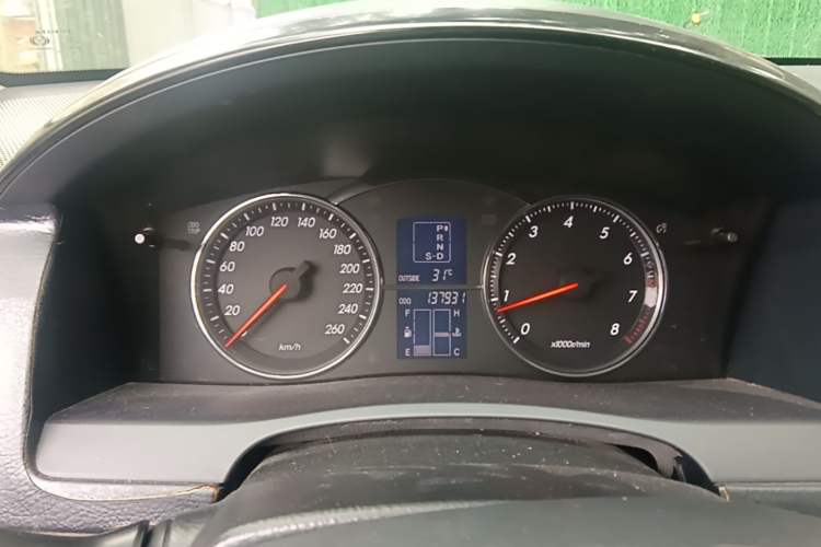 Used Toyota Reiz  Instrument Cluster