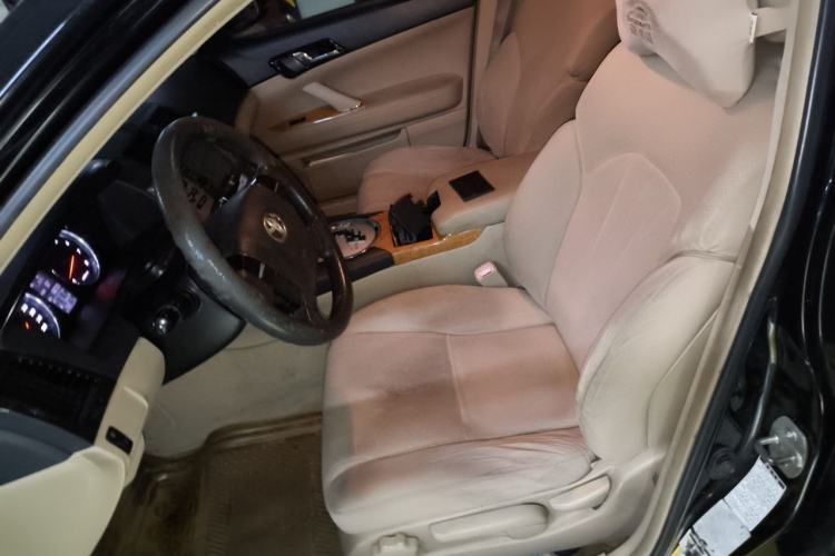 Used Toyota Reiz 2006 2.5S Left Front Seat