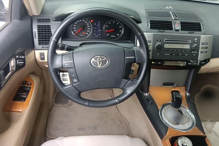Used Toyota Reiz  Steering Wheel