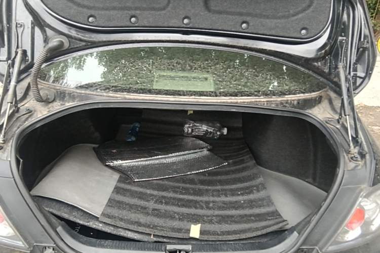 Used Toyota Reiz  Trunk