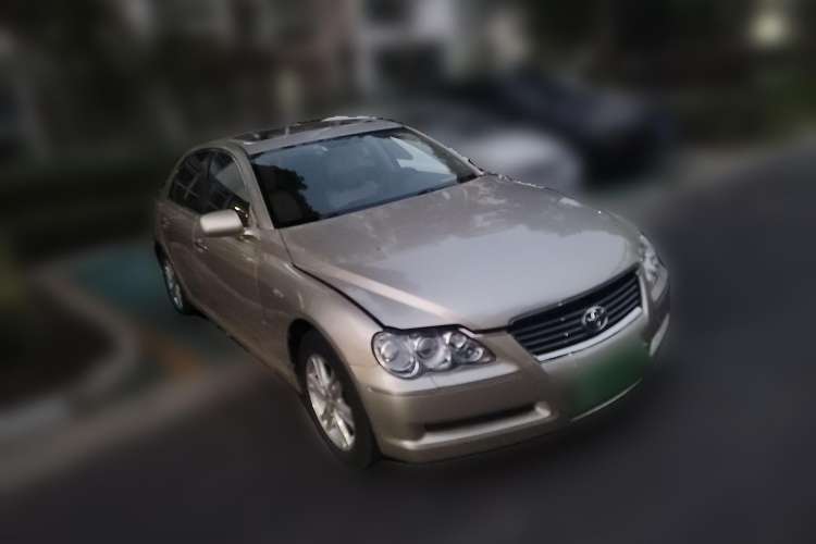 Used Toyota Reiz 2006 2.5V Front Right 45 Deg