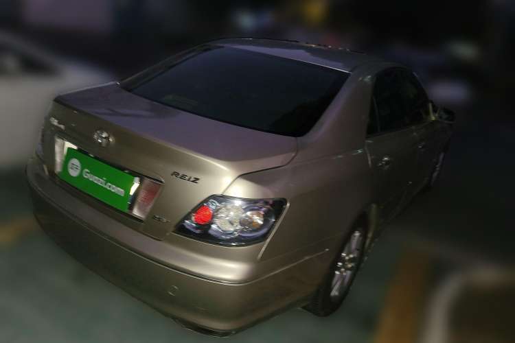 Used Toyota Reiz 2006 2.5V Rear Right 45 Deg