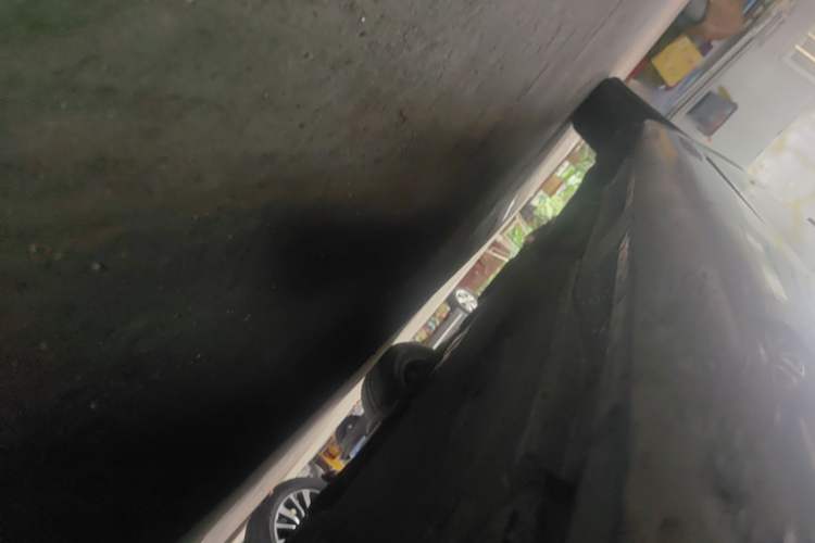Used Toyota Reiz 2006 2.5V Chassis Front Right