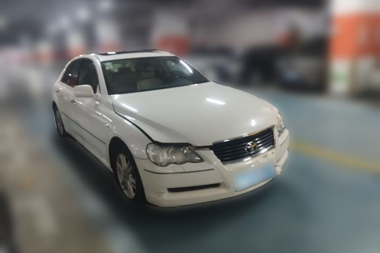 Used Toyota Reiz 2006 2.5V Front Right 45 Deg