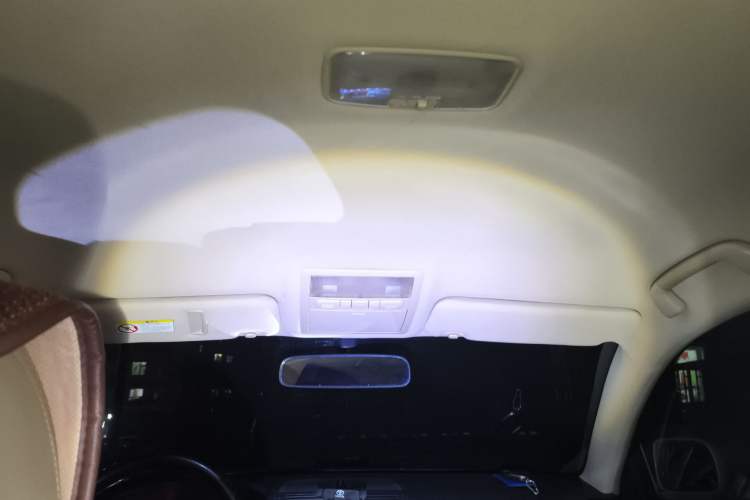 Used Toyota Reiz 2006 2.5S Headliner