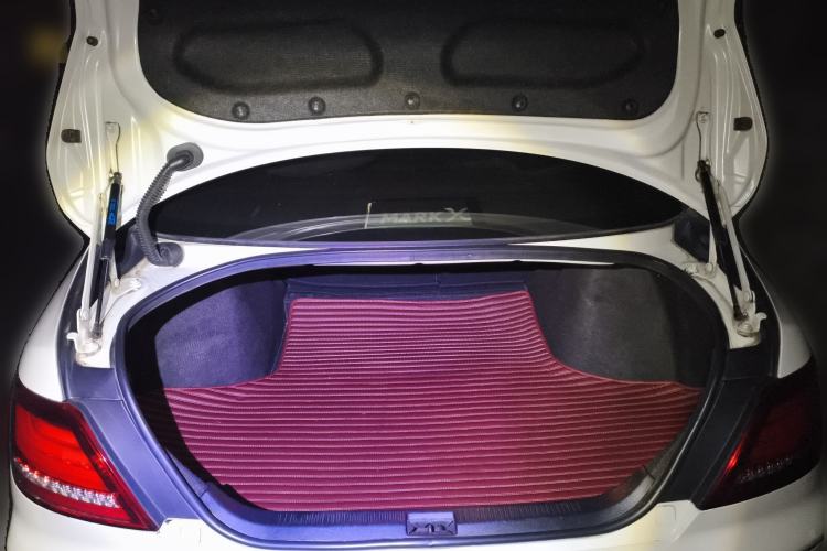 Used Toyota Reiz 2006 2.5S Trunk