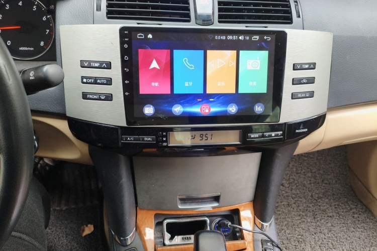 Used Toyota Reiz 2007 2.5S Leather Sunroof Version Audio And AC Panel
