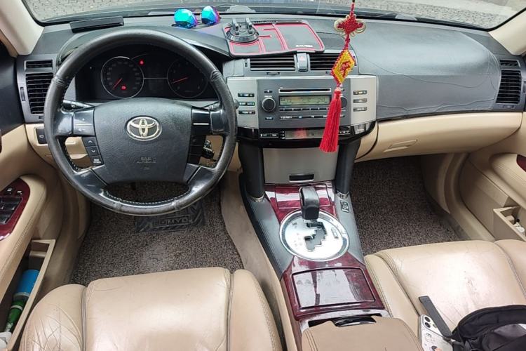 Used Toyota Reiz 2007 2.5S Leather Sunroof Version Center Console