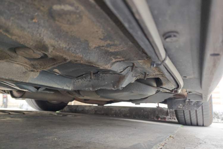 Used Toyota Reiz 2007 2.5S with Sunroof Chassis Rear Left