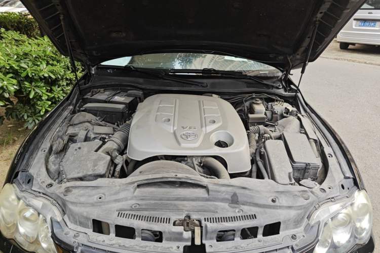 Used Toyota Reiz 2007 2.5S Leather Sunroof Version Engine Bay