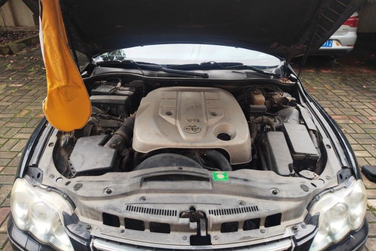 Used Toyota Reiz 2007 2.5S Leather Sunroof Version Engine Bay