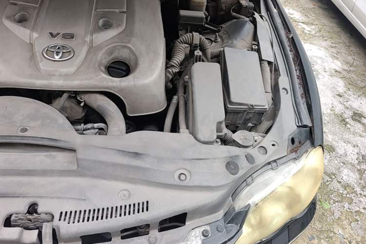 Used Toyota Reiz 2007 2.5S Leather Sunroof Version Engine Bay Left