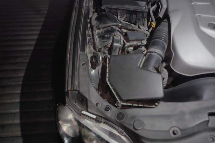 Used Toyota Reiz 2007 2.5V Super Sport Edition Engine Bay Right