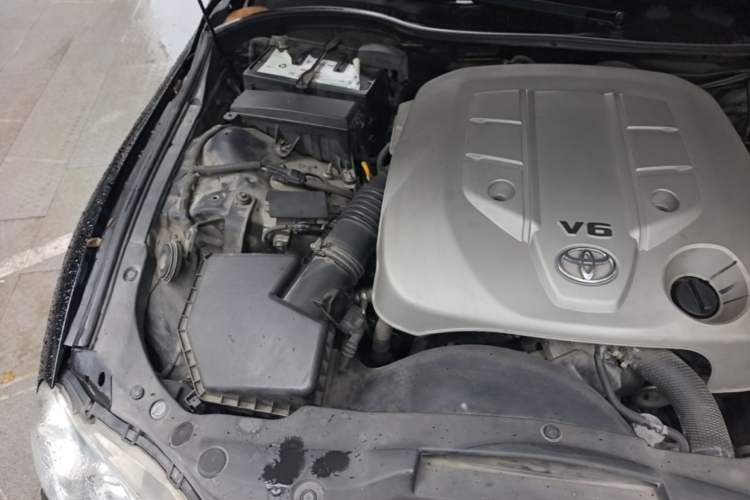 Used Toyota Reiz 2007 2.5S Leather Sunroof Version Engine Bay Right