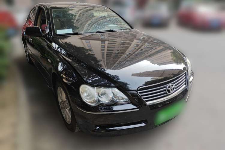 Used Toyota Reiz 2007 2.5S Leather Sunroof Version Front Right 45 Deg