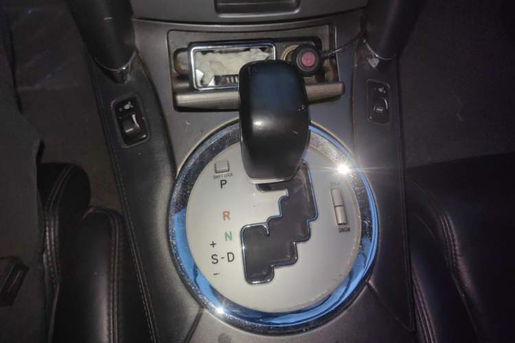 Used Toyota Reiz 2007 2.5V Super Sport Edition Gear Lever
