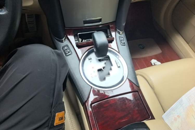 Used Toyota Reiz 2007 2.5S Leather Sunroof Version Gear Lever