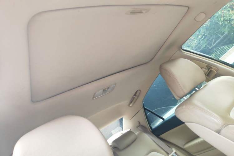 Used Toyota Reiz 2007 2.5S Leather Sunroof Version Headliner