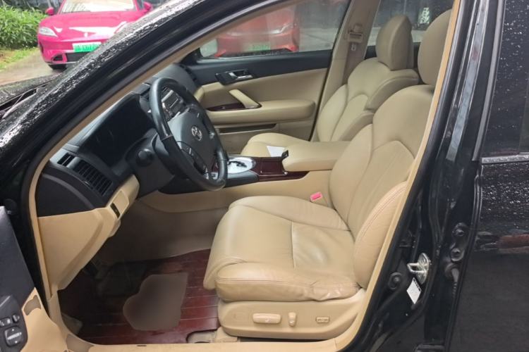 Used Toyota Reiz 2007 2.5S Leather Sunroof Version Left Front Seat