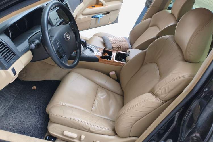 Used Toyota Reiz 2007 2.5S Leather Sunroof Version Left Front Seat