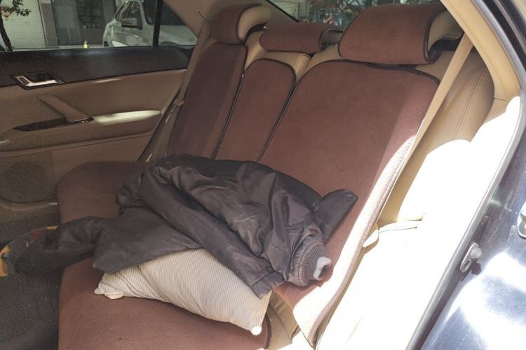 Used Toyota Reiz 2007 2.5S Leather Sunroof Version Left Rear Seat