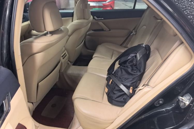 Used Toyota Reiz 2007 2.5S Leather Sunroof Version Left Rear Seat