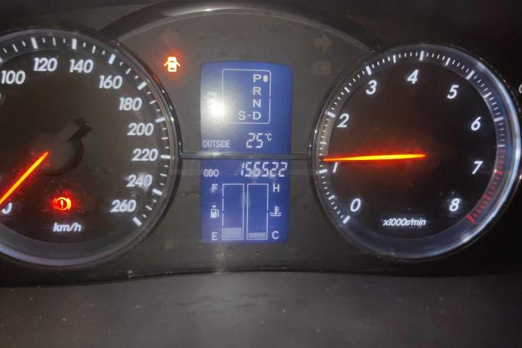 Used Toyota Reiz 2007 2.5V Super Sport Edition Odometer Close Up