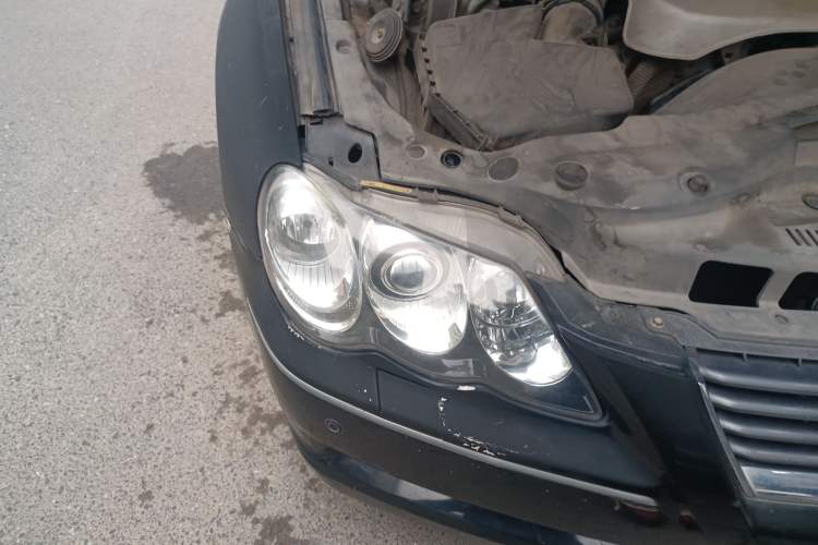 Used Toyota Reiz 2007 2.5S Leather Sunroof Version Right Front Headlight