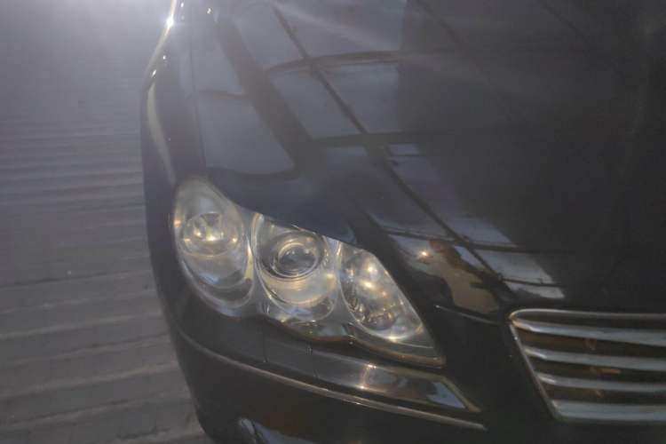 Used Toyota Reiz 2007 2.5V Super Sport Edition Right Front Headlight