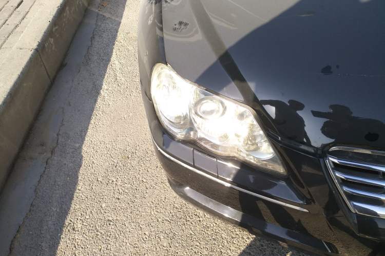 Used Toyota Reiz 2007 2.5S Right Front Headlight
