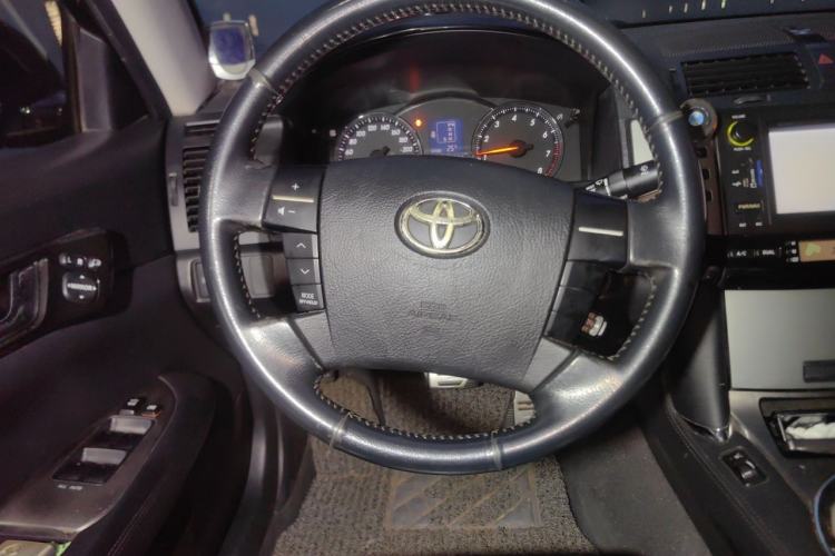 Used Toyota Reiz 2007 2.5V Super Sport Edition Steering Wheel